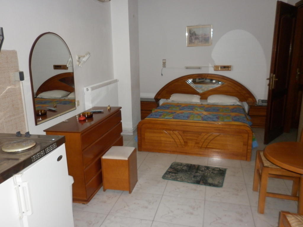 Miramare Hotel Lakkíon Habitación foto