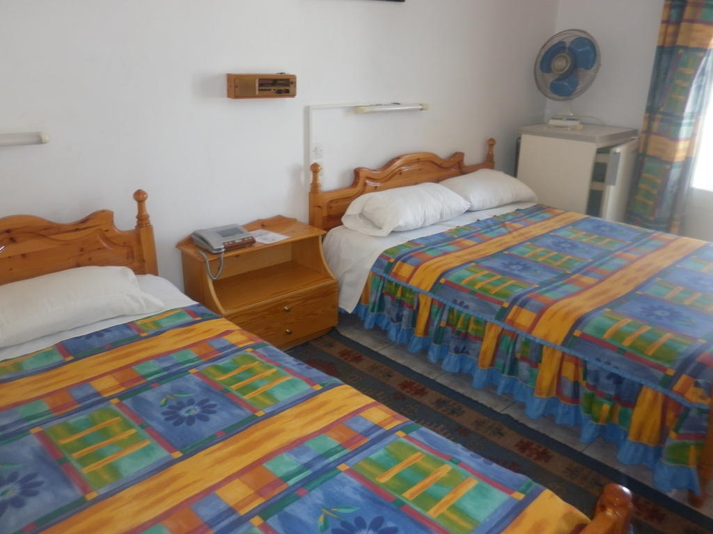 Miramare Hotel Lakkíon Habitación foto